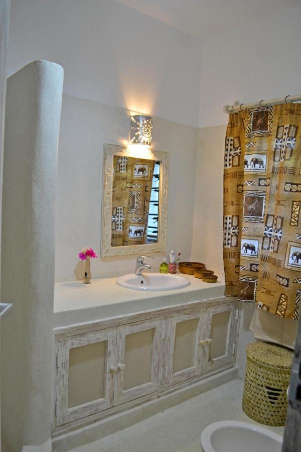 Kimya House, Watamu Bed and Breakfast Eksteriør billede