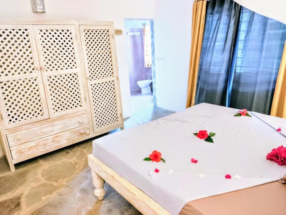 Kimya House, Watamu Bed and Breakfast Eksteriør billede